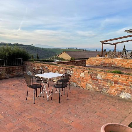 Ferienwohnung Il Rifugio Nelle Crete Vescona Exterior foto