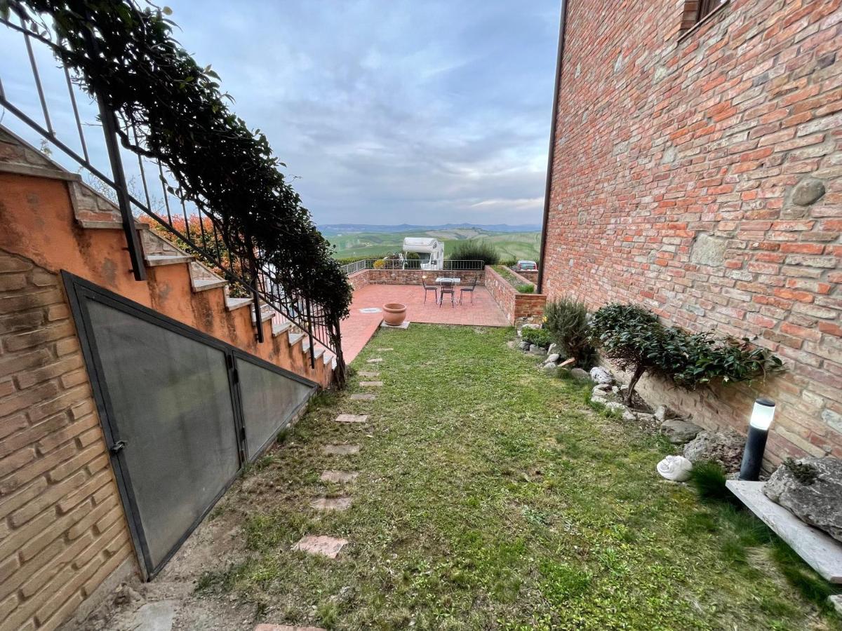 Ferienwohnung Il Rifugio Nelle Crete Vescona Exterior foto