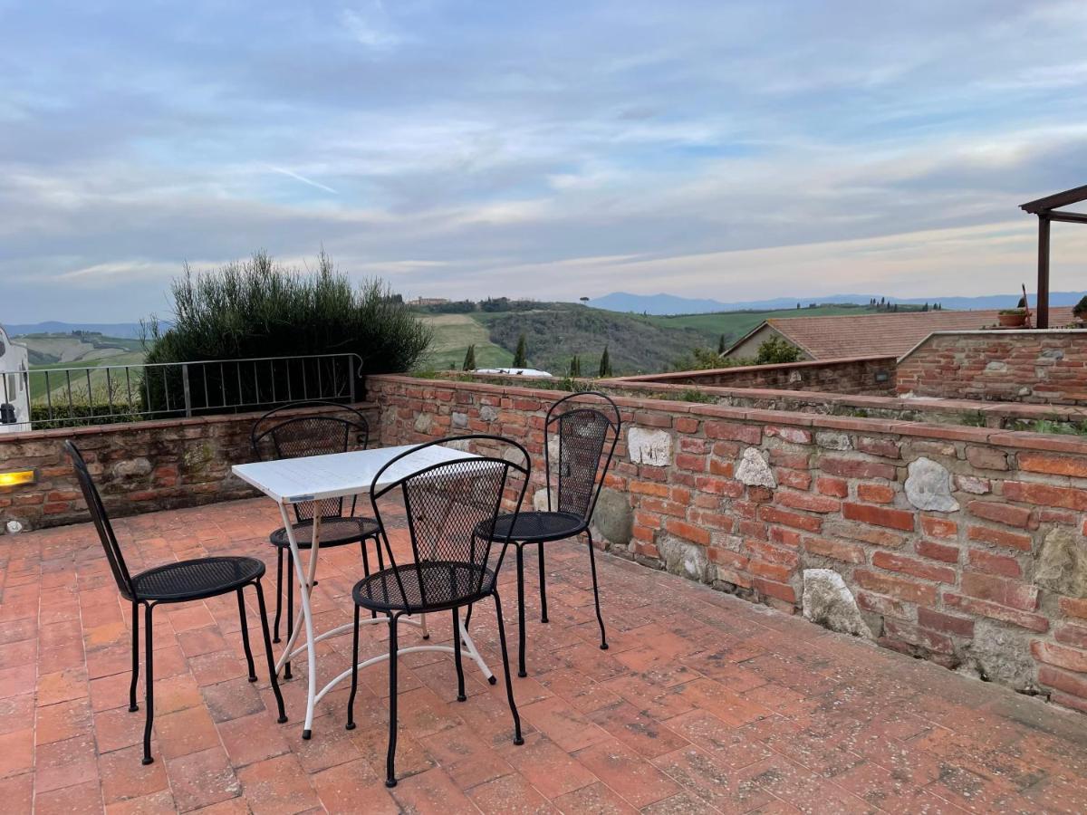 Ferienwohnung Il Rifugio Nelle Crete Vescona Exterior foto