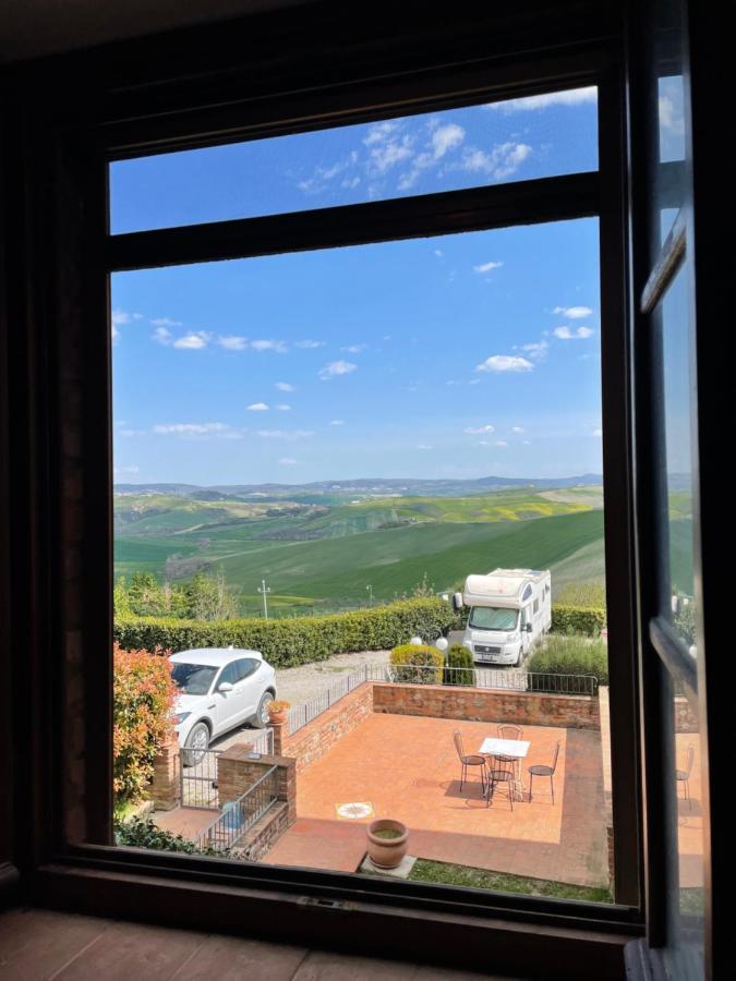 Ferienwohnung Il Rifugio Nelle Crete Vescona Exterior foto